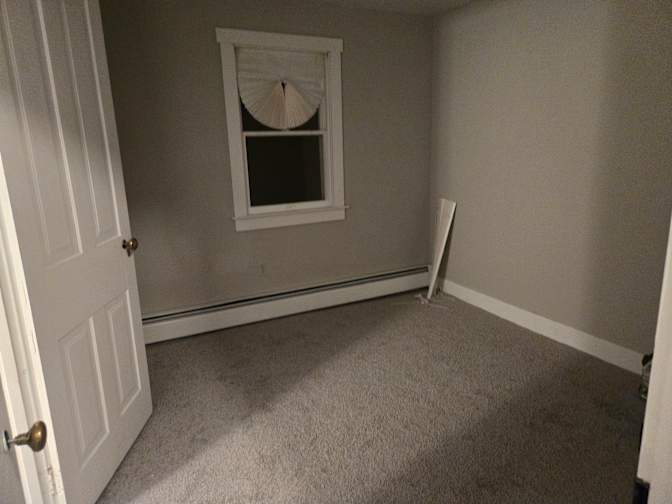 THOMAS RICHARD MORROW's room