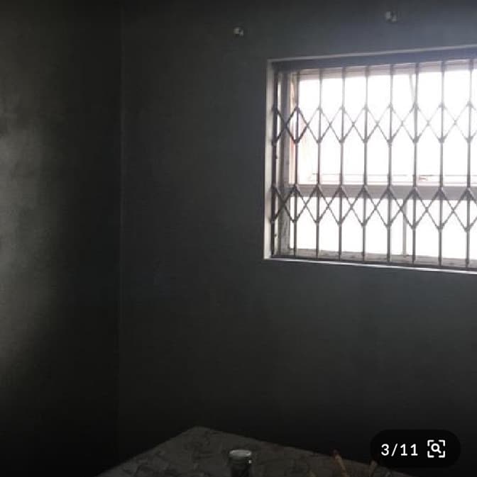 victa's room