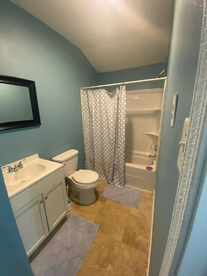 Quadarrel's room