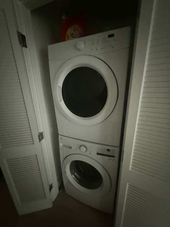Max's room