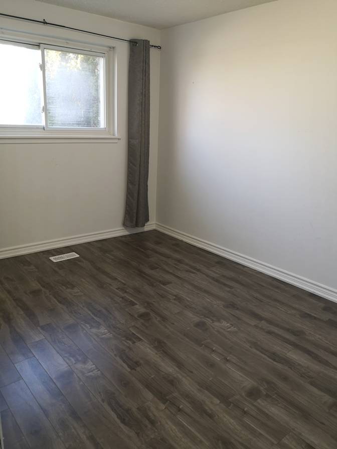 Aamir's room