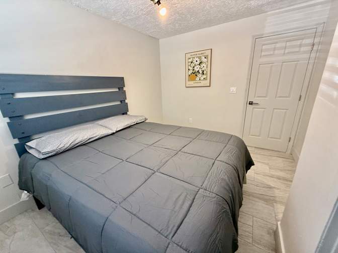 Maria Amitesarove Real Estate Agent's room