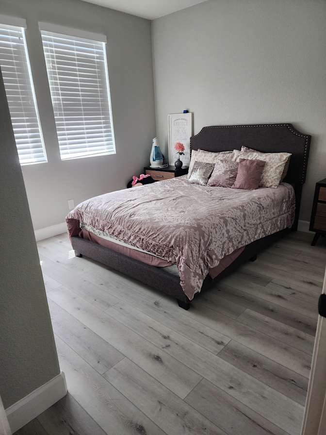 Samuel's room