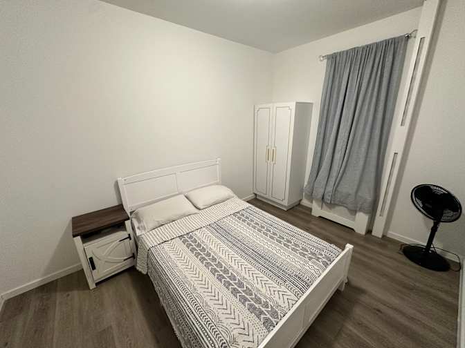 Paola Cruz's room
