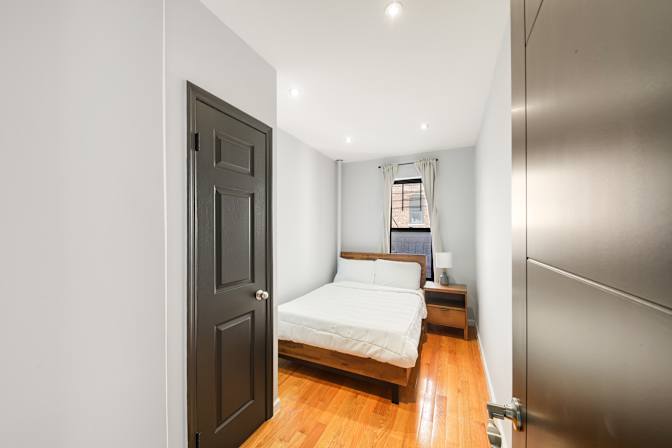 Sam June's room