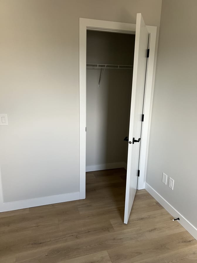 R's room