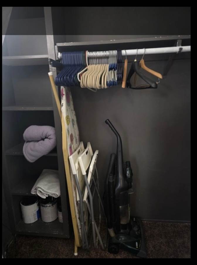 Jay L's room
