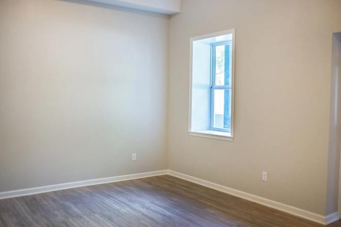 Alcove Rooms's room