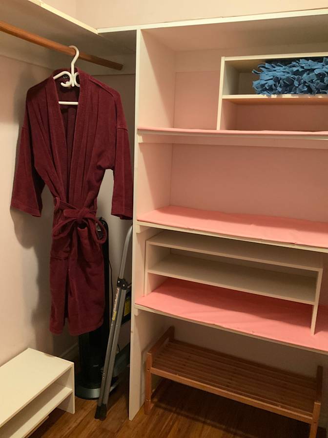 Glenn's room