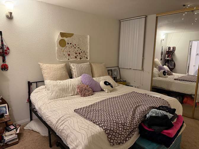 Anai's room