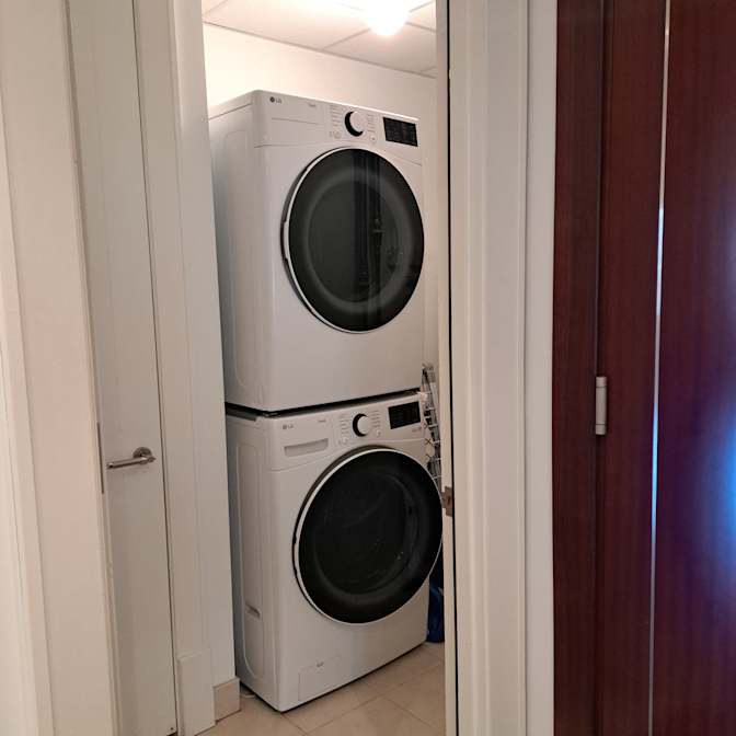 Karina Rodi's room