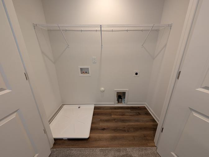 Alcove Rooms's room