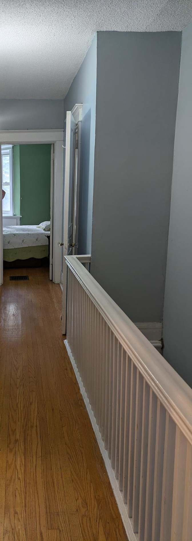 Gordon MacNeill's room