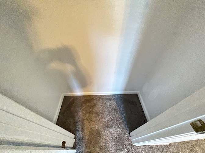 Alcove Rooms's room