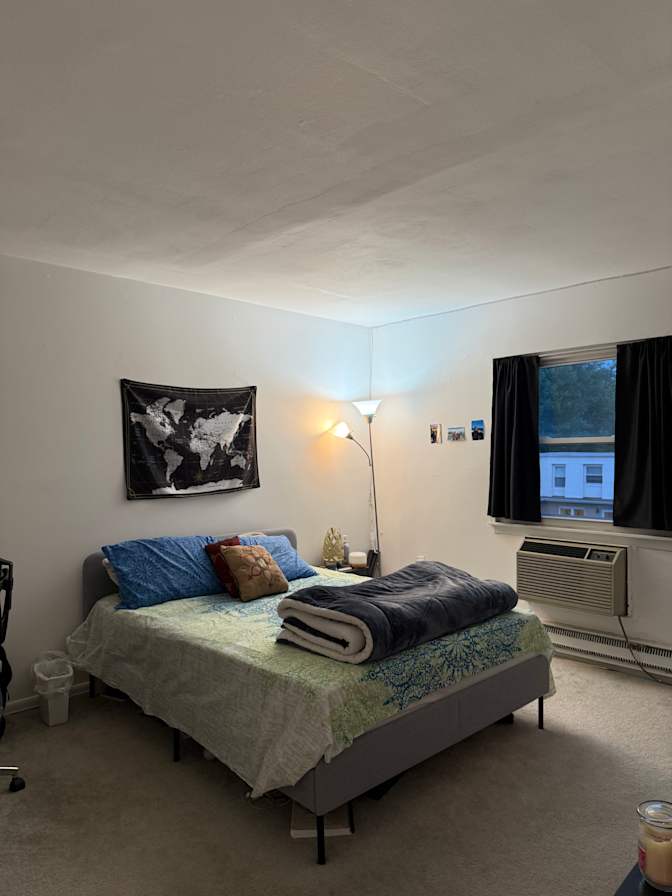Ali's room