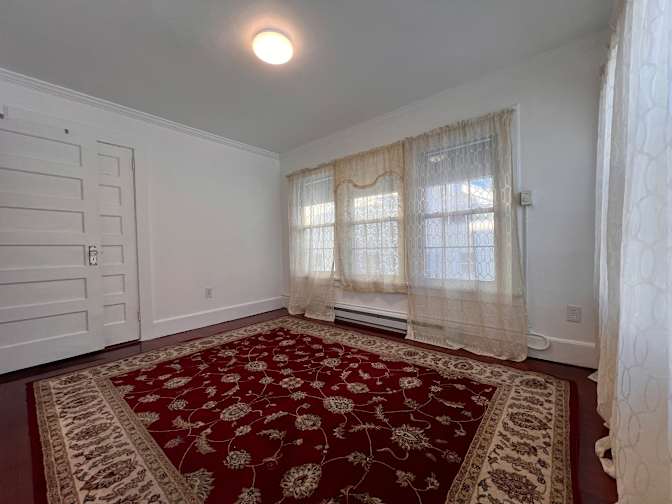 sara's room