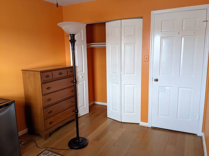 Lai's room