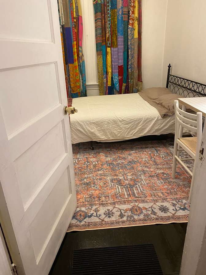 Farnaz's room