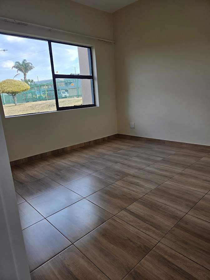 Maesi Mpeko's room