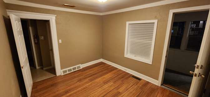 Andrea's room