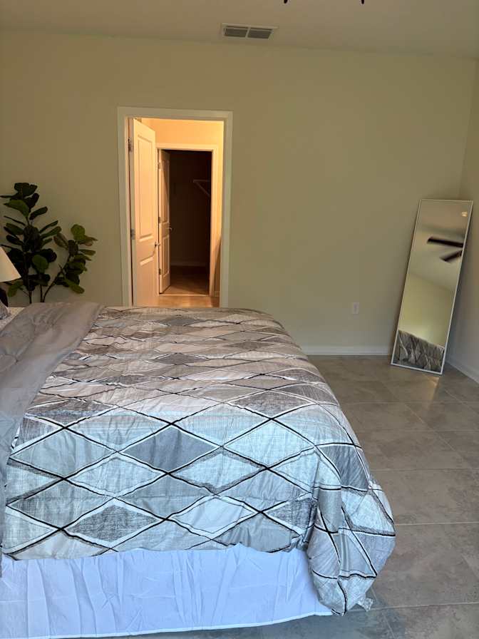 Robert Magee's room