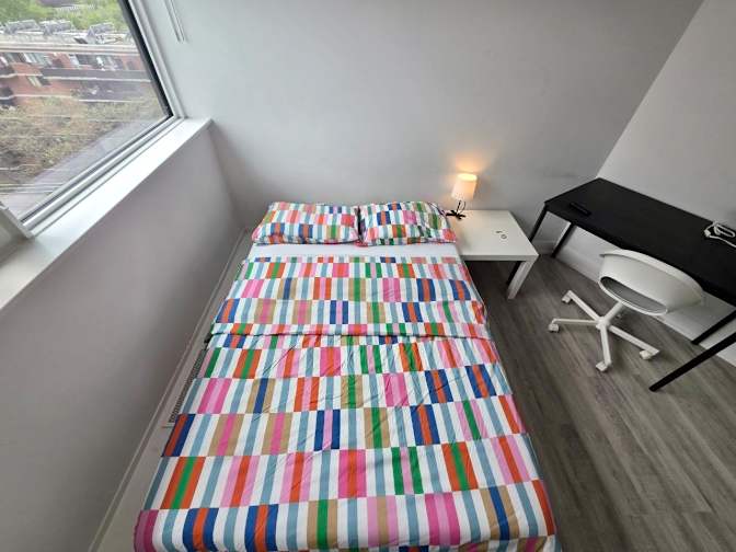 Helia's room
