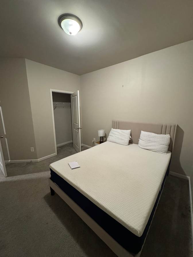 Dede's room
