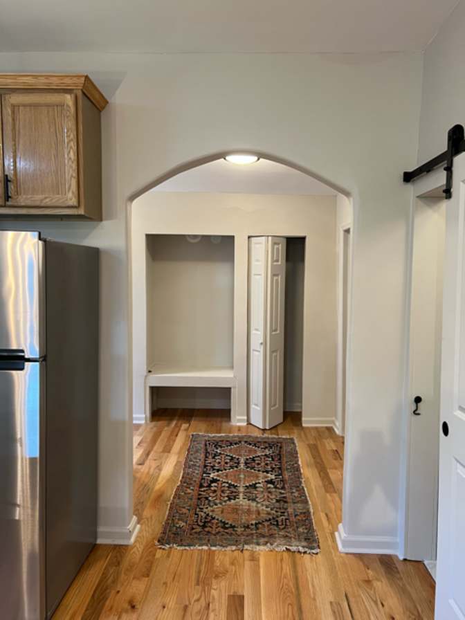 Alcove Rooms's room