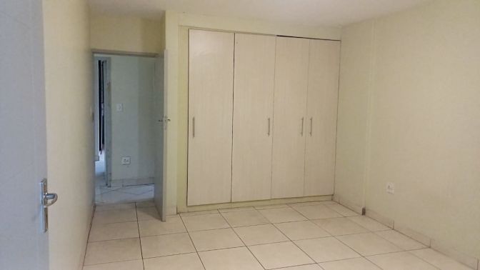 Itumeleng's room