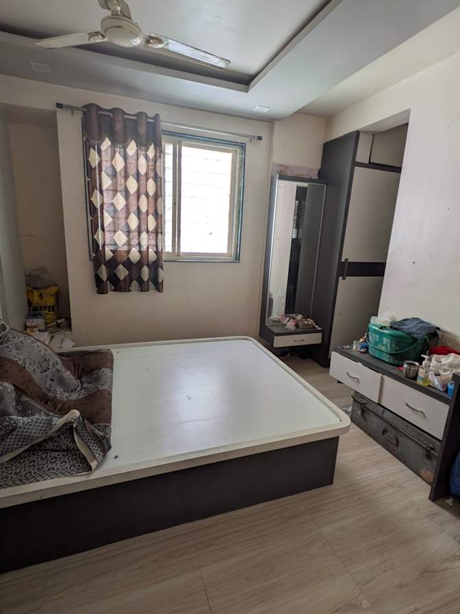 Snehal mahanvar's room