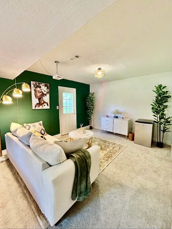 Belinda's room