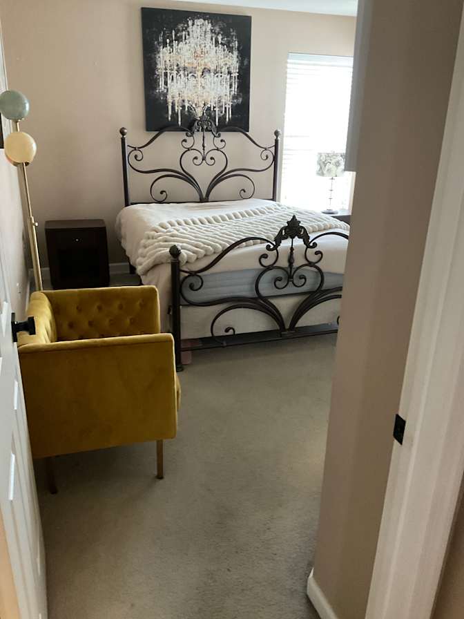 Robin's room
