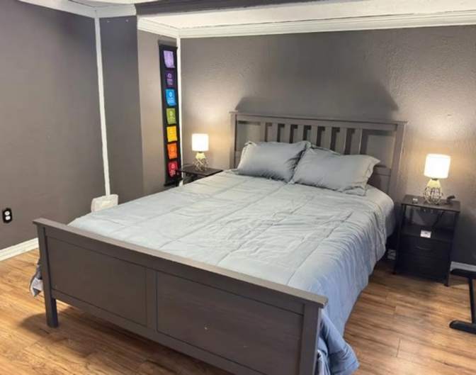 Layla's room