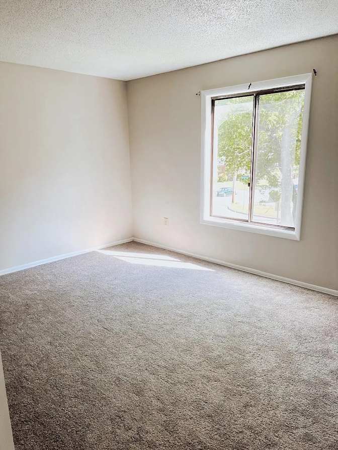 Alcove Rooms's room