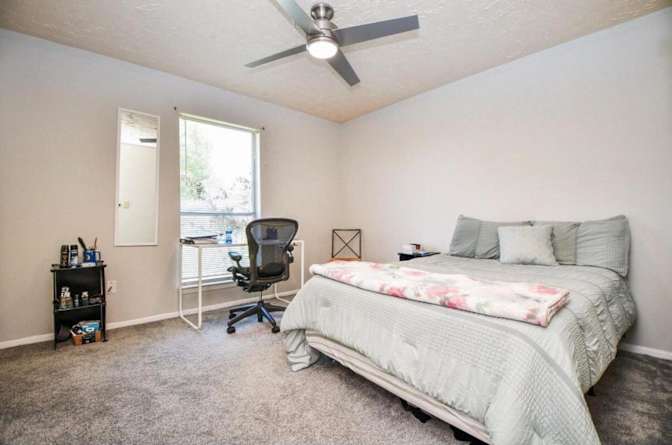 PadSplit's room
