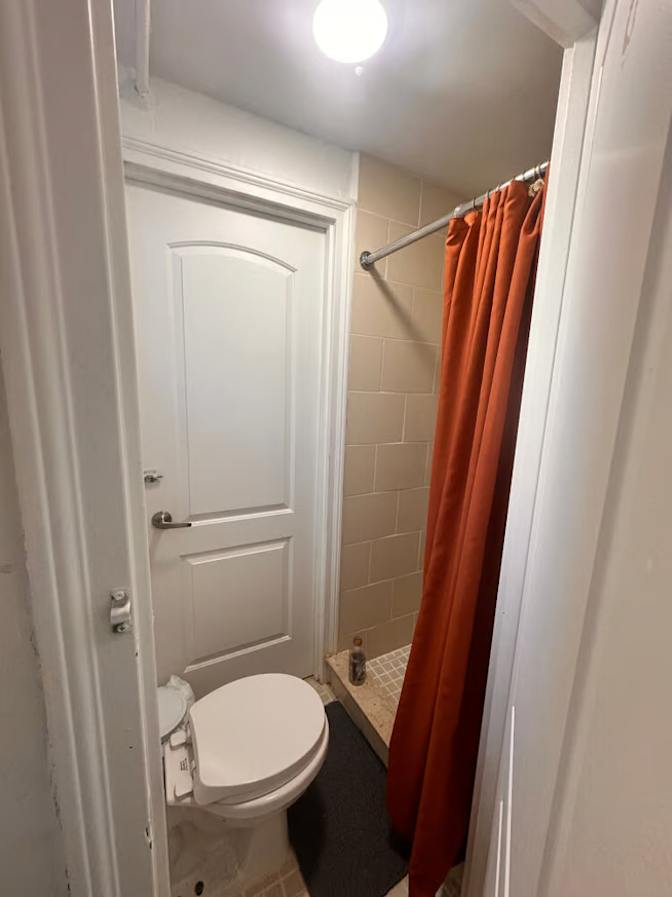 Freddy's room