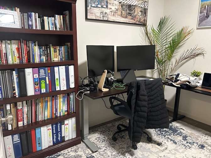 Laurensius's room