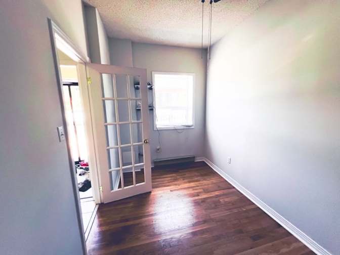 Noam's room