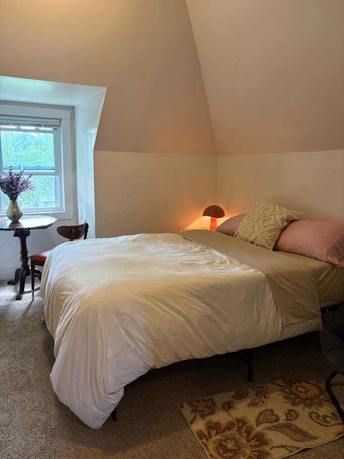 Emilio's room