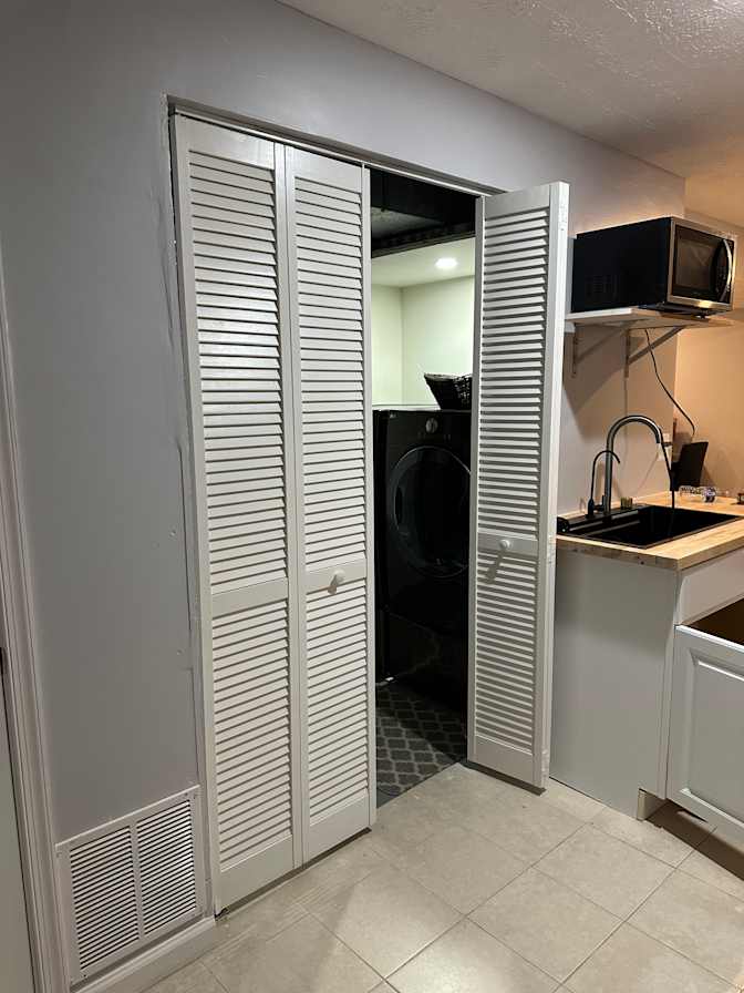 Rex Ntumbi's room