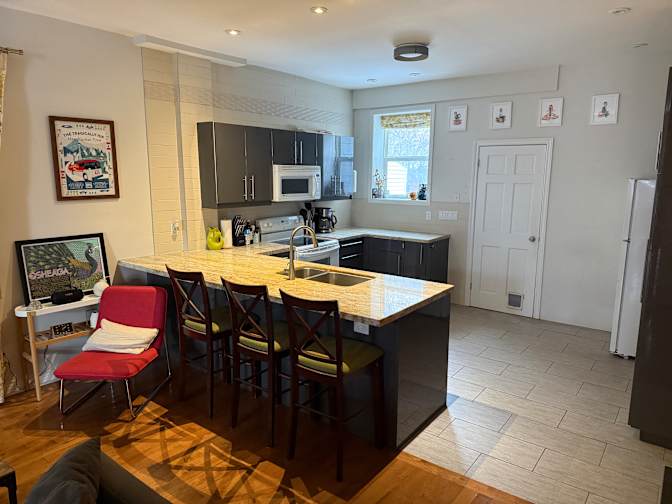 Chris Tomczak's room