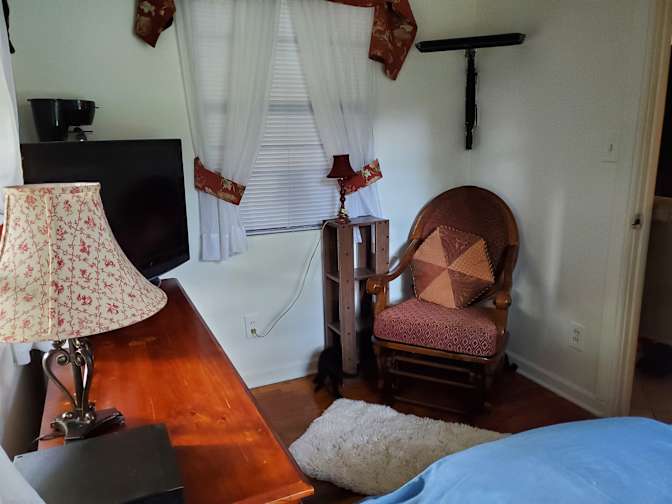 Jebbie's room