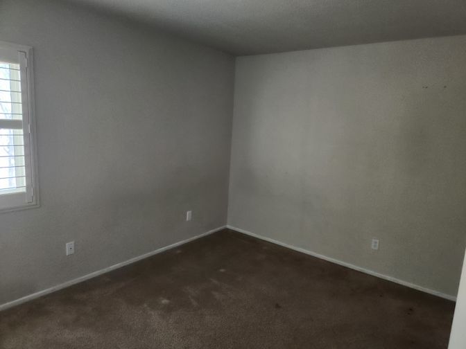 Tara's room