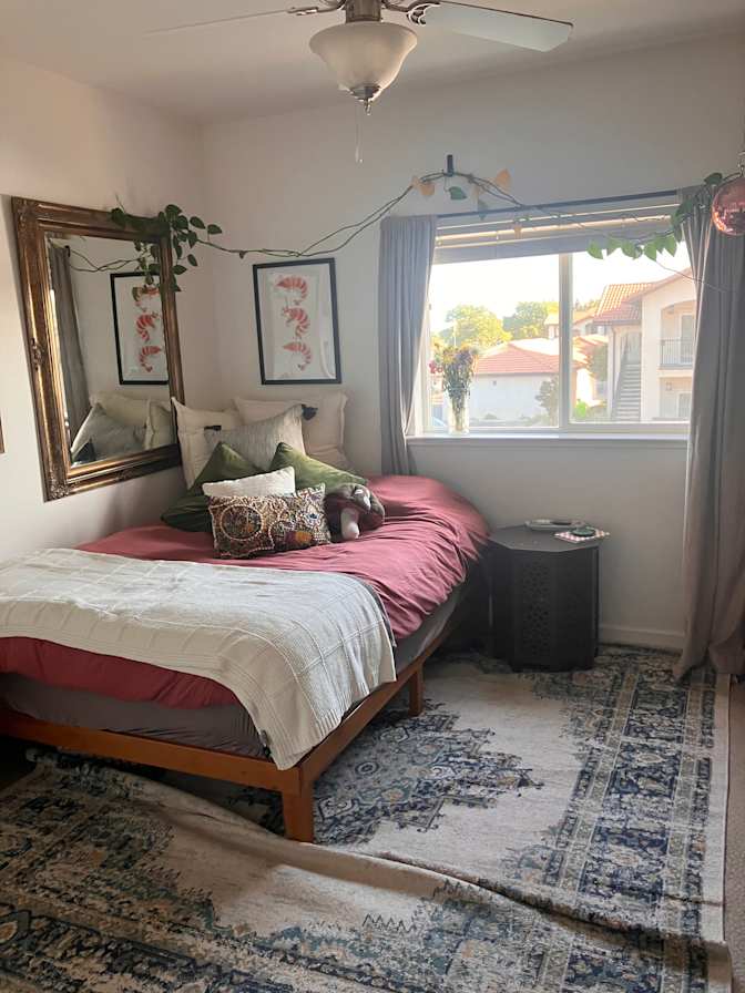 Elyse's room