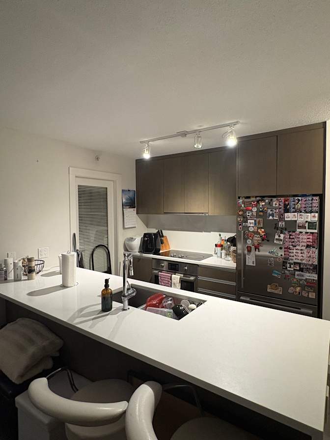 Carlo's room