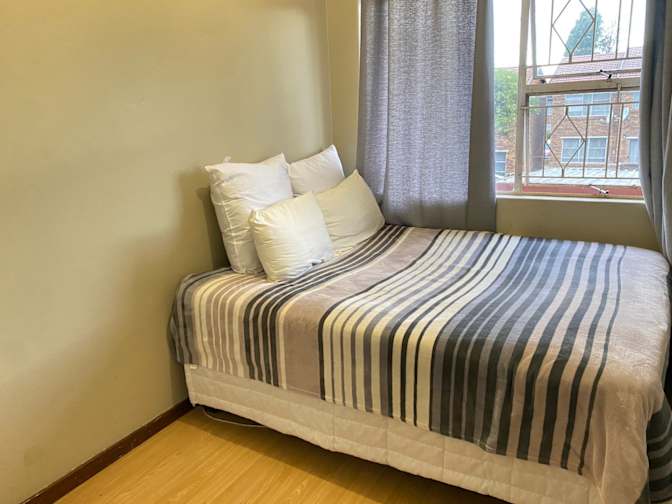 Tears's room