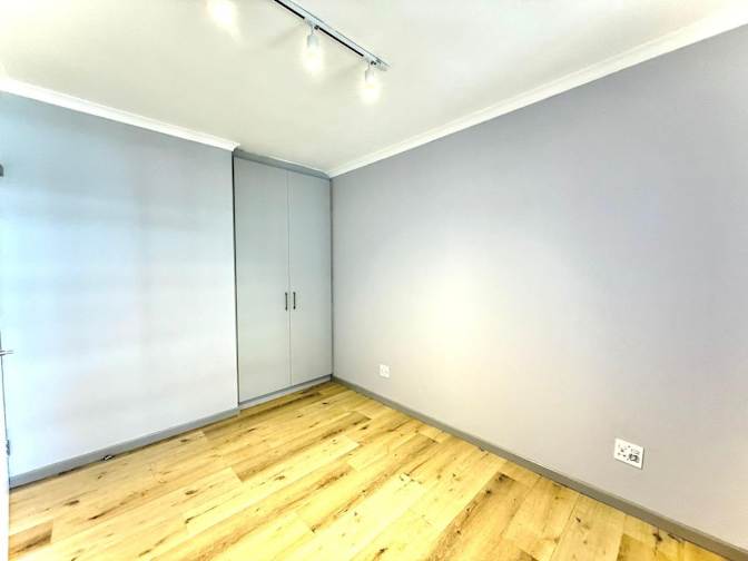 Sinazo's room