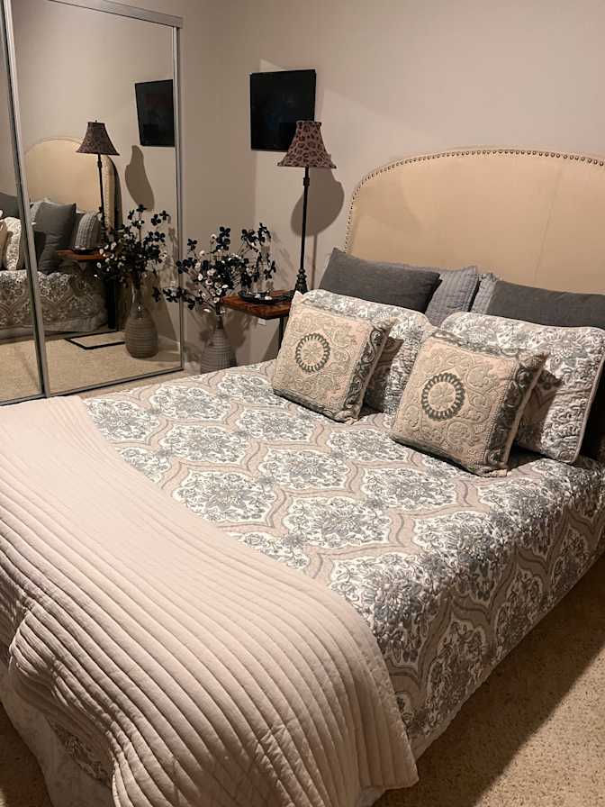Joni's room