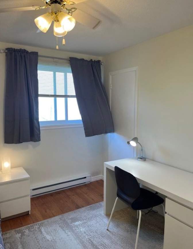 Stephanie Schmidt's room
