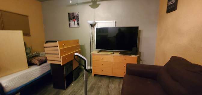 NEW FURNISHED PRIVATE ROOM's room